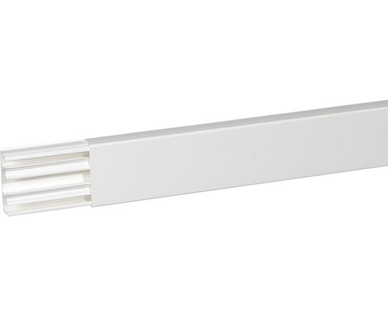 Мини-плинтус Legrand DLPlus 60x20 - 3 секции - длина 2,10 м - белый 030114 