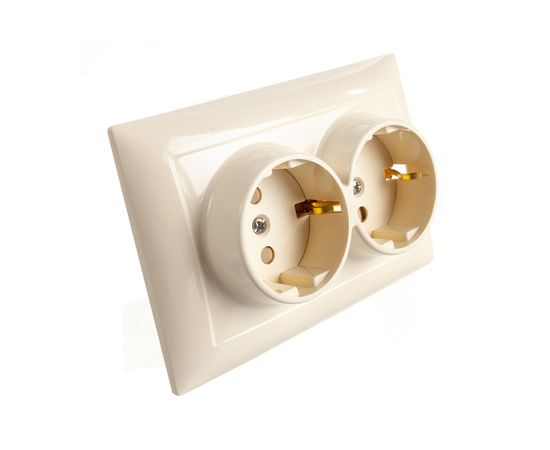 Розетка Кунцево-Электро СЕЛЕНА скрытой установки двухместная РС16-401 с/к 8152 