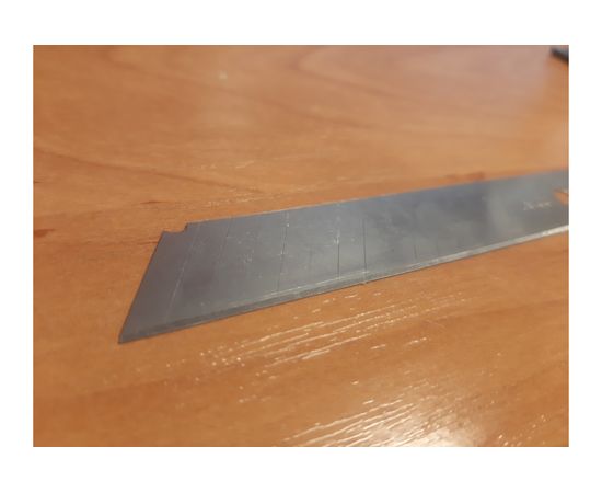 Лезвие "МАСТЕР" сегментированное, сталь У9А, в боксе, 18 мм, 10 шт. Зубр 09721-18-10 – изображение 8