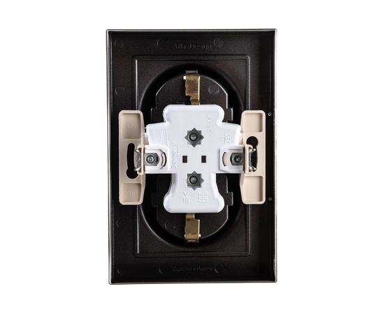 Двухместная розетка Schneider Electric ATLAS DESIGN с заземлением 16А в сборе мокко ATN000624 – изображение 2
