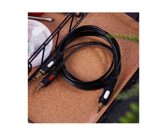 Шнур REXANT Стерео 3,5 мм - 2 RCA, длина 1,5 метра 17-4232 – изображение 4