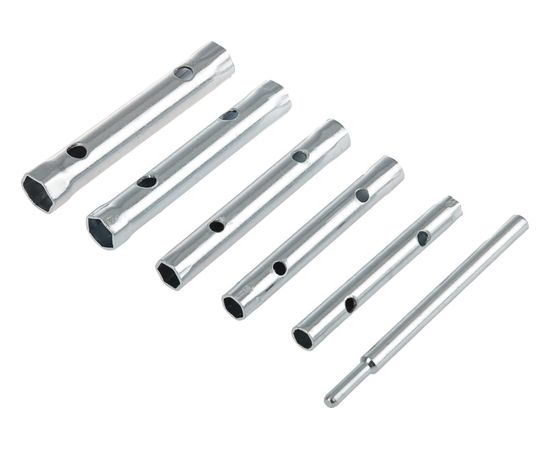 Набор торцевых трубчатых ключей TUNDRA оцинкованные, 8 - 17 мм, вороток, 6 предметов 1550261 