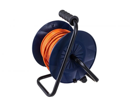 Силовой удлинитель ЭРА RPx4es3х0.75-20m, на пластиковой катушке, с заземлением, 4 гнезда, 20 м, ПВС 3х0.75 Б0046845 – изображение 2