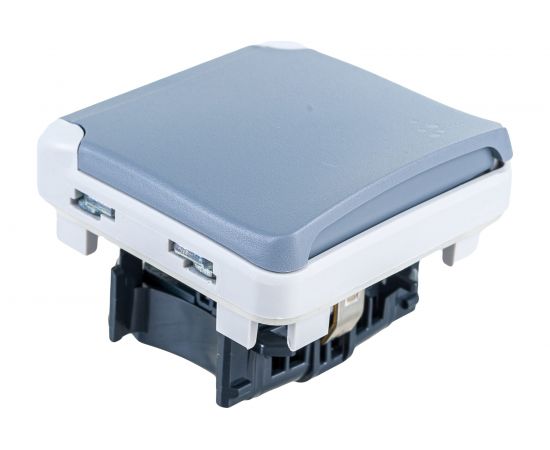 Механизм розетки Legrand 1-м СП Plexo с защитной крышкой IP55 серый Leg 069571 153362 – изображение 3