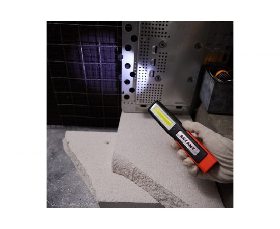 Светодиодный аккумуляторный фонарь REXANT с подставкой cob+led c крючком и магнитов 75-1704 – изображение 18