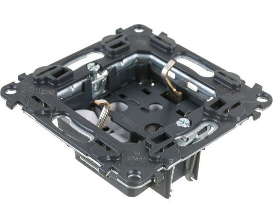 Механизм розетки Legrand Valena Inmatic 16 А 250 В 2К+З безвинтовые зажимы Leg 753021 – изображение 2