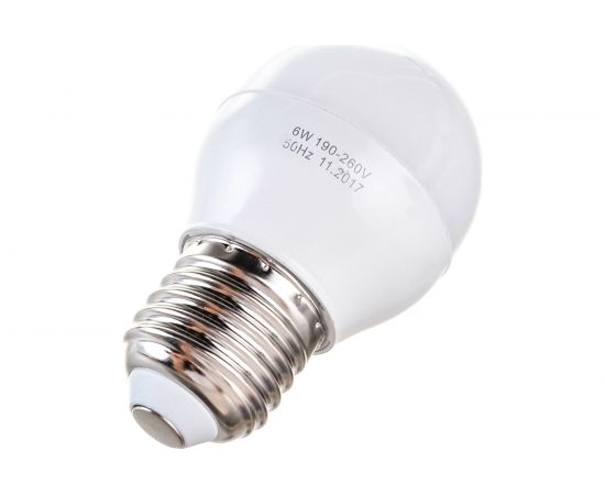 Светодиодная лампа VOLTEGA Шар диммируемый Е27 4000К 6W 5496 