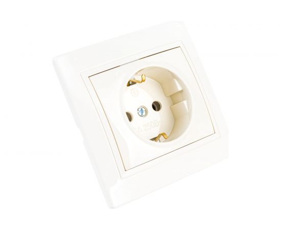 Розетка, слоновая кость 2П+З 16А 250В TDM Таймыр SQ1814-0112 – изображение 3