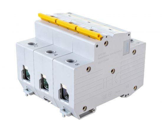Автоматический выключатель IEK ВА47-150, 3Р, 125А, 15кА, характеристика D MVA50-3-125-D 
