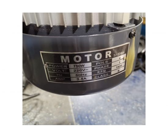 Сверлильный станок AURA TOOLS CM-1516/220 10151610 – изображение 9