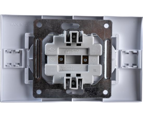 2-я розетка MONO ELECTRIC Eco, без заземления, белый/белый 101-010105-121 – изображение 2