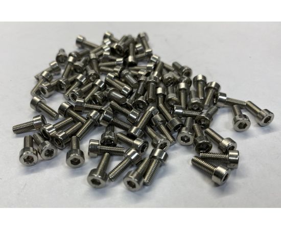 Винт Метиз-Эксперт М4х10 нерж. А2 DIN 912 уп. 500 шт. БП-00002060 – изображение 2