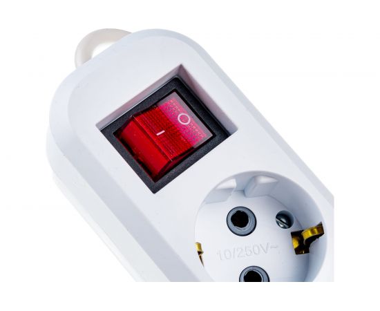 4-местный удлинитель STEKKER с заземлением с выключателем, 3x0,75мм2, 2м, 10А, У10А-003, белый HM03-41-02 39523 – изображение 2