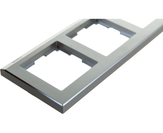 Рамка Werkel W0031808 на 3 поста Stark черный a050925 – изображение 3