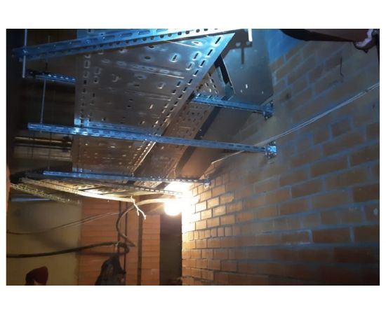 Основание потолочной стойки Lucky Guy 100х100х3,0 мм, под профиль 30х30х30х2,0 мм 300 04 100100 50 0р – изображение 8