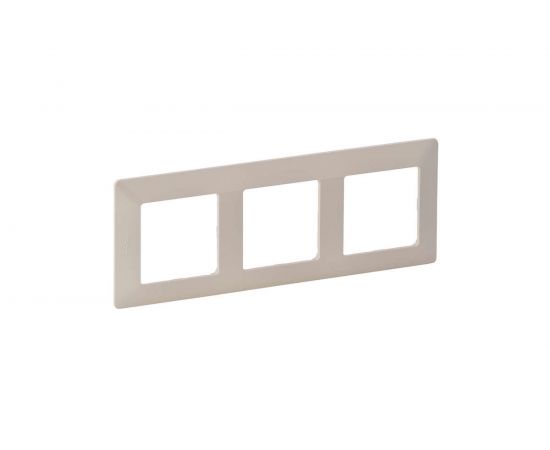 Рамка Legrand 3-м Valena Life универсальная, слоновая кость Leg 754043 1181722 