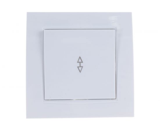 Одноклавишный проходной выключатель, белый UNIVersal Бриллиант 7947373 