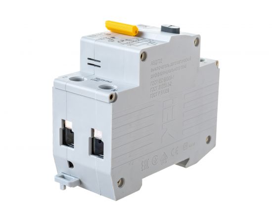 Автоматический выключатель дифференциального тока 1п+N C 40A 100mA A 6kA IEK АВДТ-32 MAD22-5-040-C-100 222385 