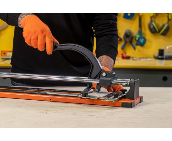 Плиткорез Gigant Professional рельсовый 1200 мм PTC-1200 – изображение 4