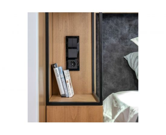 Рамка WERKEL на 3 поста черный W0031108 a051440 – изображение 2