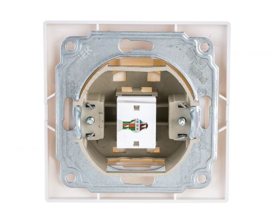 1местная компьютерная розетка IEK КВАРТА белый EKK10-K01-DM – изображение 3