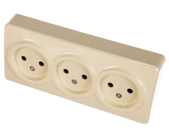 Розетка ЭРА 11-2207-02 3х2P, 16A-250В, IP20, ОУ, Эксперт, сл.кость Б0020698 – изображение 3