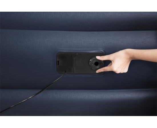 Надувная кровать Bestway Tritech Airbed 203х152х61 см, встроенный электронасос 67690 BW – изображение 5