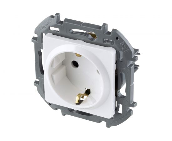 Розетка Legrand 2К+З - немецкий стандарт - 16 А - 250 В - INSPIRIA - белый 673720 – изображение 2
