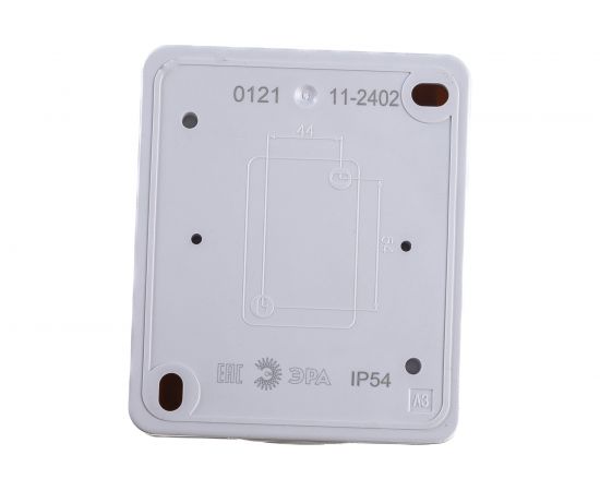 Розетка ЭРА 11-2402-01 2P E IP54, шторки, 16A-250В, ОУ, белый Б0020714 – изображение 3