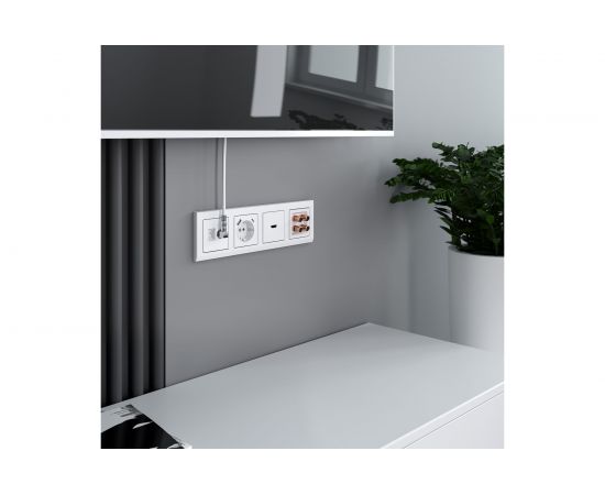 Рамка на 4 поста WERKEL W0041801 Stark белый a050914 – изображение 2