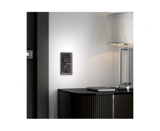 Рамка WERKEL, W0021108 на 2 поста черный a051439 – изображение 4