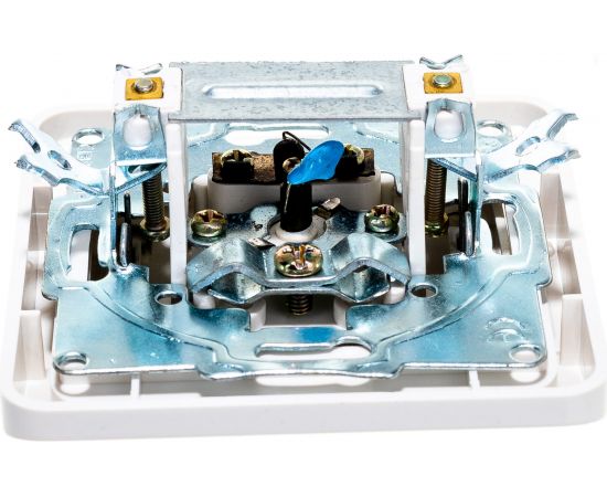 Одинарная телевизионная розетка СВЕТОЗАР CITY SV-54115-W – изображение 4