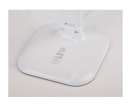 Настольный светильник ЭРА NLED-462-10W-W белый Б0031612 – изображение 13