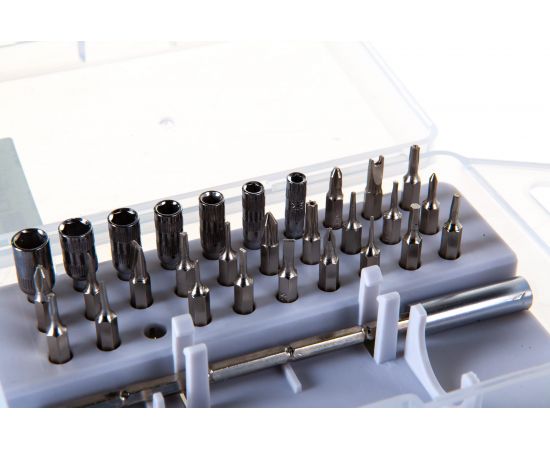 Реверсивная отвертка для точных работ с набором бит и торцевых головок СИБРТЕХ 32 предмета 13370 – изображение 3