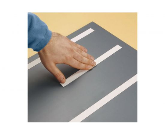 Двухсторонняя клейкая лента BRAUBERG 50 мм х 8 м, на вспененной основе, 1 мм, прочная 600485 – изображение 7