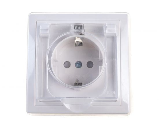 1-местная розетка с защитными шторками IEK КВАРТА РСбш11-3-ККБ-44 с заземляющим контактом, с большой крышкой, керамика, IP44, 16А, белый ERK71-K01-10-DM-44 