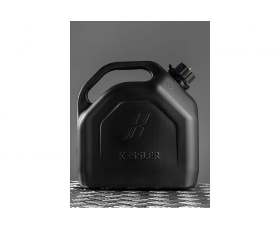 Канистра ГСМ Black Kessler черная с желтой крышкой 10 л Oktan KGA1-02-07 – изображение 5