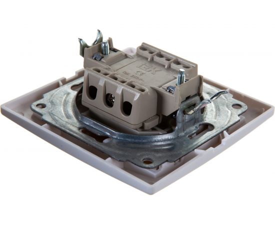 Трехклавишный выключатель IEK ВС10-3-0-КБ, 10А, КВАРТА, белый EVK30-K01-10-DM – изображение 6