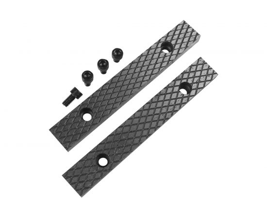 Губки сменные стальные для тисков слесарных 200 мм Berger BG BG1345 