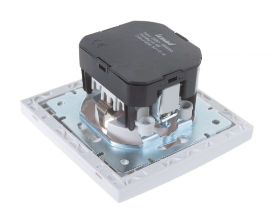 Розетка + USB-разъём Lezard RAIN, с заземлением, белый, 703-0202-181 – изображение 3