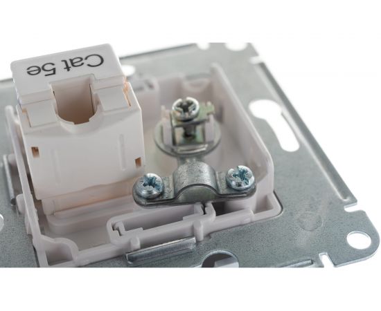 Двойная компьютерная+ТВ розетка Schneider Electric ATLASDESIGN RJ45+TV, категория 5E, ЖЕМЧУГ ATN000489 – изображение 4