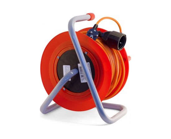 Силовой удлинитель на катушке К1-Е-40 ПВС 3x0.75 40м с заземлением LUX 4606400417613 