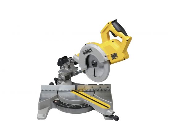 Торцовочная пила DEWALT DWS777 