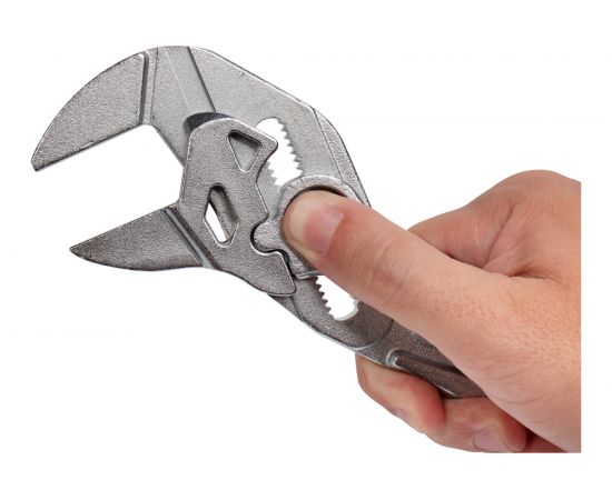 Переставные клещи - гаечный ключ КВТ 180 мм 82147 – изображение 6