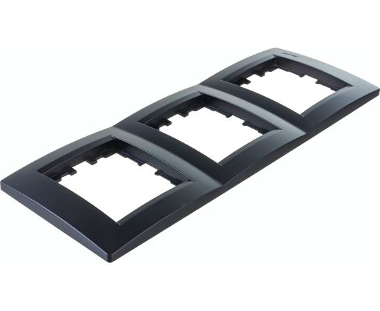 Трехместная вертикальная рамка Lezard KARINA, без вставки, чёрный бархат 707-4200-153 – изображение 3