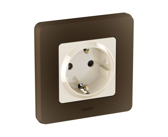 Розетка Legrand 2К+З со шторками - немецкий стандарт - 16 А - 250 В INSPIRIA - слоновая кость 673731 – изображение 4