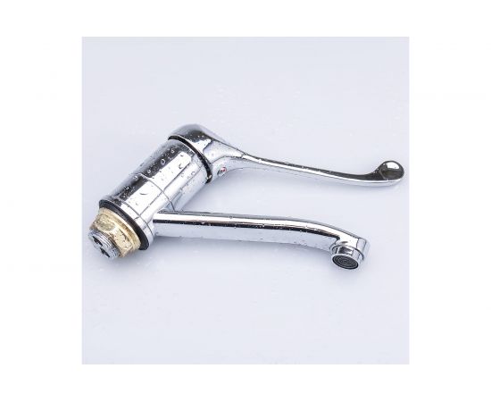 Хирургический смеситель для раковины Ekko с гайкой E45054 – изображение 4