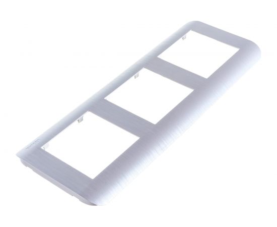 Горизонтальная рамка LUXAR Deco на 3 поста белая рифленая 4606400620662 – изображение 3