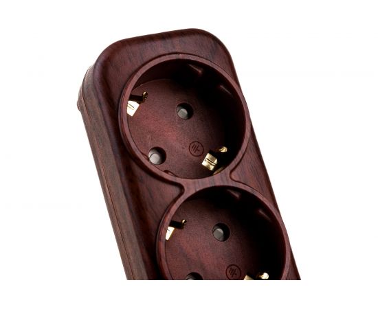 Сетевой удлинитель с выключателем, с заземлением и с защитой от детей, темное дерево Electraline 62062 – изображение 4