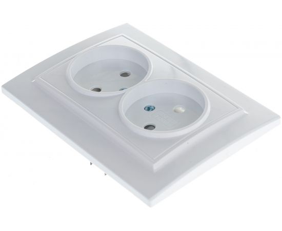 Розетка STEKKER 2-местная б/з, 220В, 10А с защитной шторкой, серия Эрна, белая 39053 – изображение 2